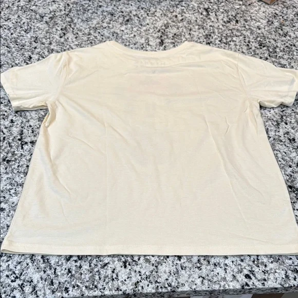 Cream Minnie Mouse T-Shirt Size Medium - Picture 3 of 3